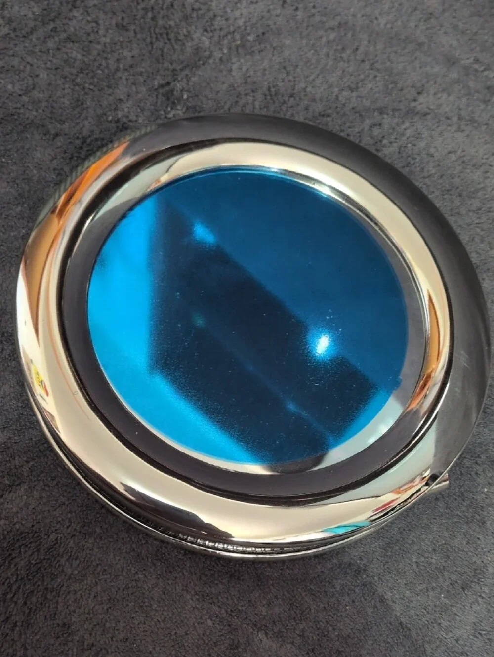Round Silver Makeup Hook Mirror